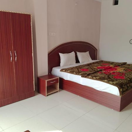 Happy Khajuraho Home Stay Esterno foto