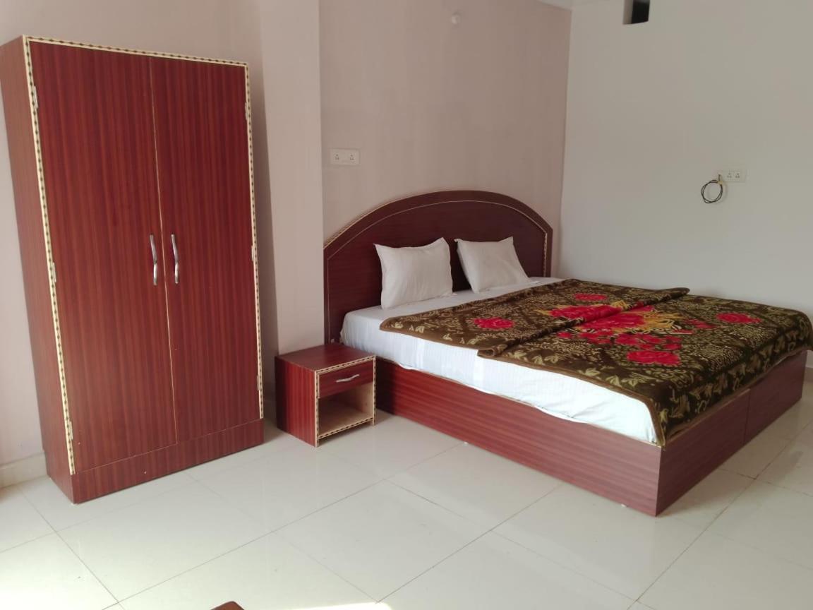 Happy Khajuraho Home Stay Esterno foto