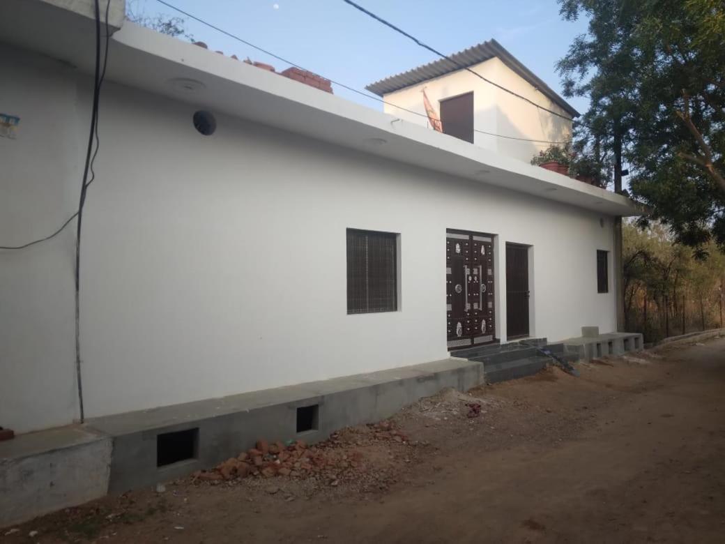 Happy Khajuraho Home Stay Esterno foto